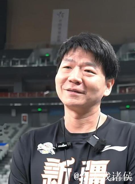 邱彪谈张庆鹏:我们都属于年轻教练,大家都是相互学习 邱彪谈张庆鹏:我们都属于年轻教练,大家都是相互学习
